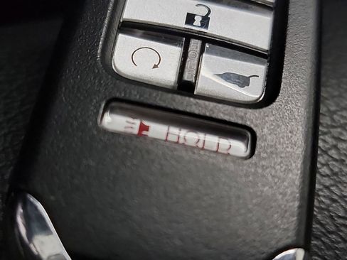 Used 2022 Honda Pilot Special Edition image 32