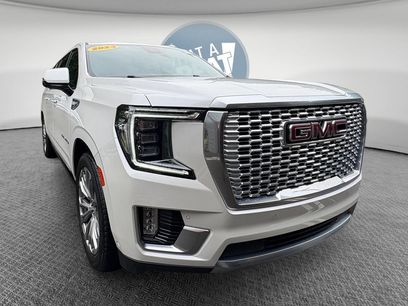 Used 2023 GMC Yukon XL Denali w/ Advanced Technology Package