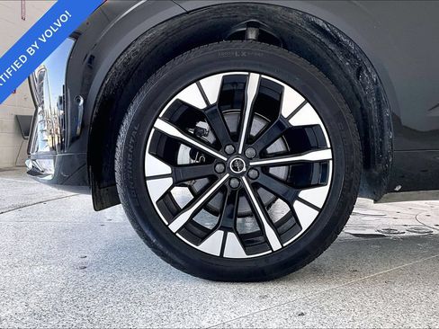 Certified 2026 Volvo XC60 B5 Plus AWD/4WD image 10