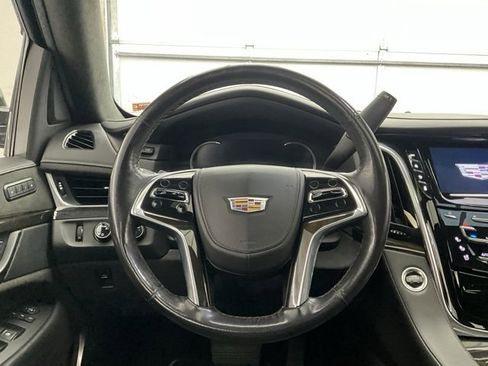 Used 2020 Cadillac Escalade ESV Platinum image 10