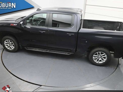 Used 2024 Chevrolet Silverado 1500 RST AWD/4WD image 29