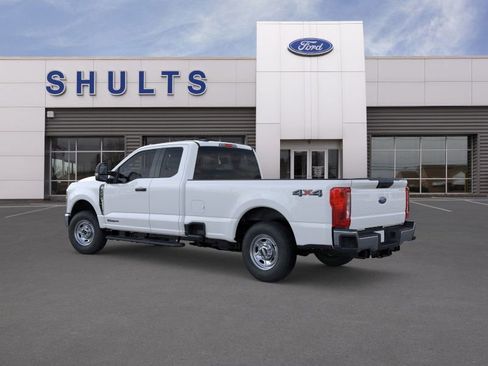 New 2026 Ford F350 XL w/ XL Chrome Package image 4