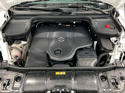 Used 2026 Mercedes-Benz GLS 450 4MATIC image 29