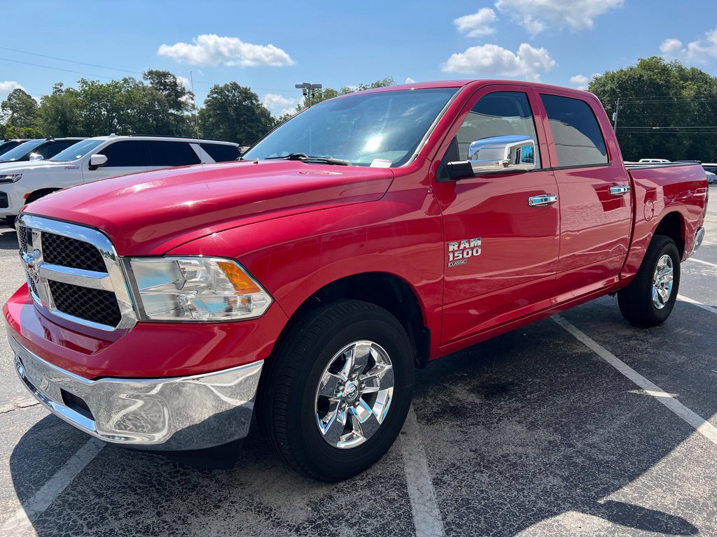 Used 2022 RAM 1500 Classic SLT AWD/4WD image 24