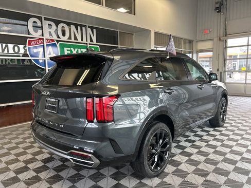 Used 2022 Kia Sorento SX image 6