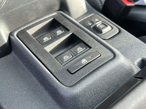 New 2025 Ford Bronco Badlands w/ Sasquatch Package image 18