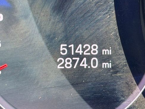 Used 2022 Porsche Cayenne Turbo image 37