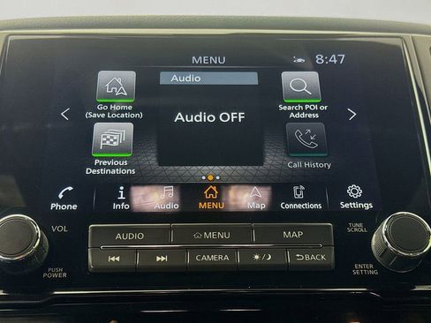 Used 2021 Nissan Titan PRO-4X w/ Pro-4x Convenience Package image 17