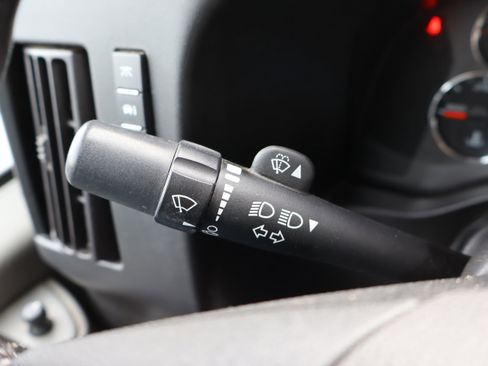 Used 2022 Chevrolet Express 3500 Extended w/ Driver Convenience Package image 21