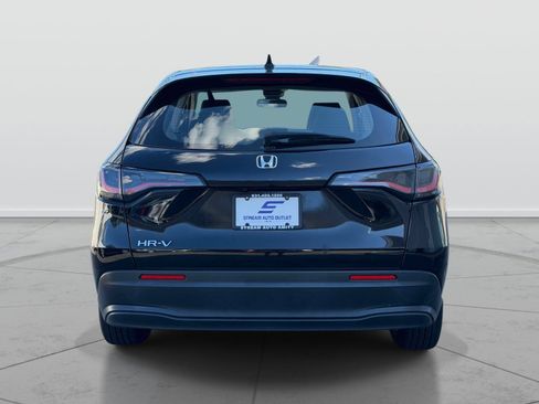 Used 2023 Honda HR-V LX image 6