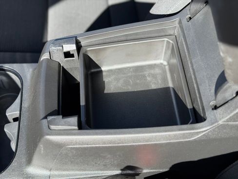 Used 2024 Chevrolet Colorado LT w/ LT Convenience Package image 21