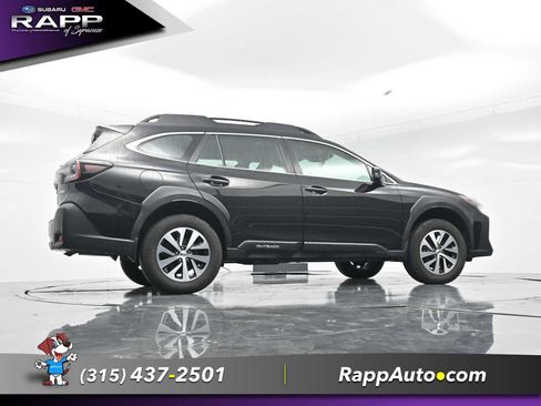 Used 2024 Subaru Outback AWD/4WD image 26