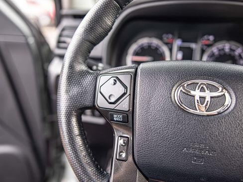 Used 2023 Toyota 4Runner TRD Off-Road Premium w/ Off Road Premium Plus Package AWD/4WD image 21