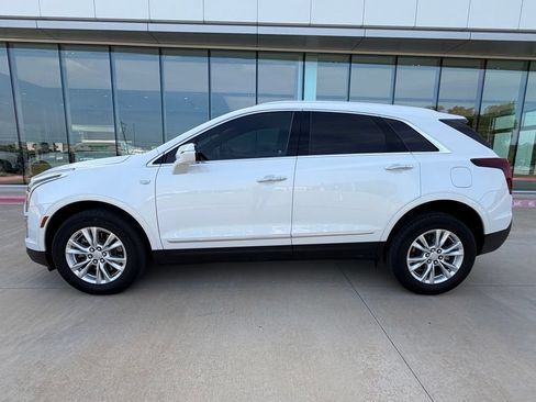 Used 2024 Cadillac XT5 Luxury FWD image 2