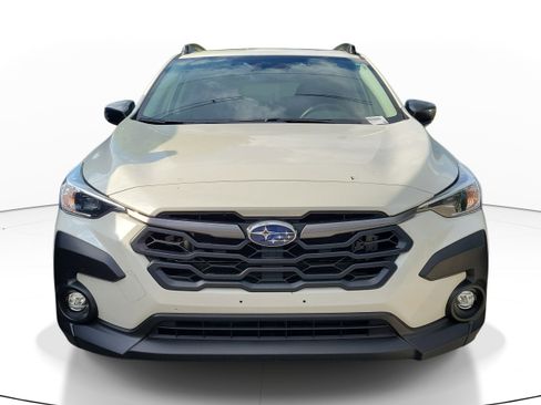 Used 2024 Subaru Crosstrek 2.0i Premium AWD/4WD image 2