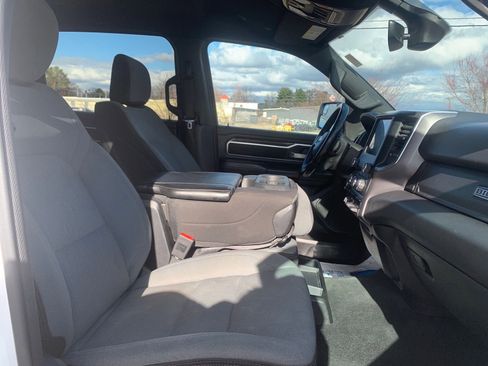 Used 2024 RAM 1500 Big Horn image 30