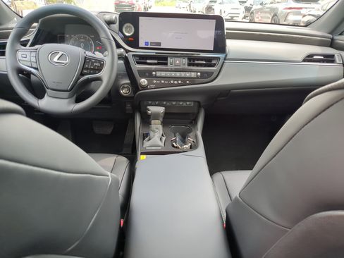 New 2025 Lexus ES 350 w/ Premium Package image 14