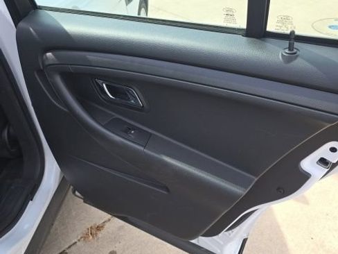 Used 2018 Ford Taurus Police Interceptor AWD image 25