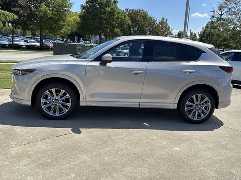 New 2025 MAZDA CX-5 AWD 2.5 S w/ Premium Plus Pkg image 10