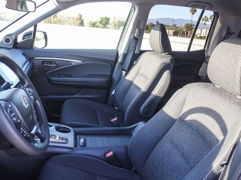 Used 2023 Honda Ridgeline Sport image 18