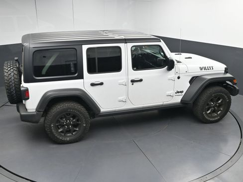 Used 2021 Jeep Wrangler Unlimited Sport image 36