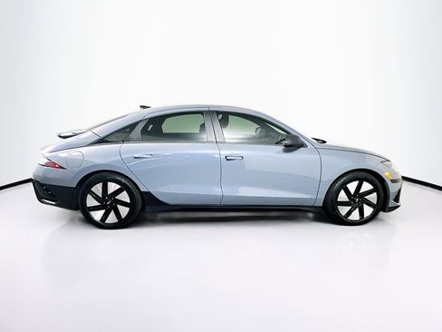 Used 2024 Hyundai Ioniq 6 SE RWD image 10