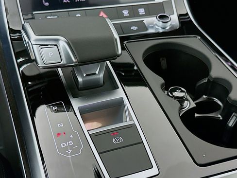 New 2026 Audi Q7 2.0T Premium image 7