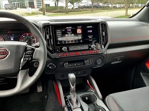 New 2025 Nissan Frontier PRO-4X image 8