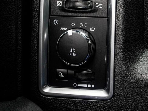 Used 2018 RAM 2500 Power Wagon w/ Luxury Group image 27