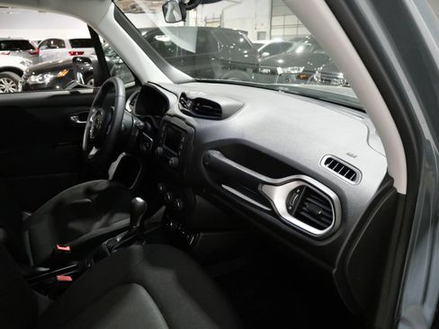 Used 2018 Jeep Renegade Sport w/ Power & Air Group AWD/4WD image 10