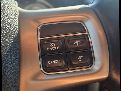 Used 2015 RAM 2500 Laramie image 18