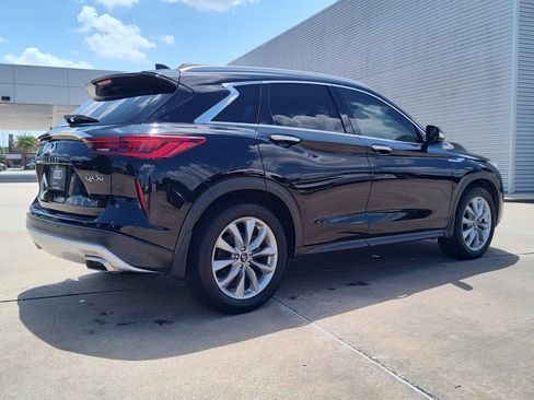 Used 2022 INFINITI QX50 Luxe FWD image 10