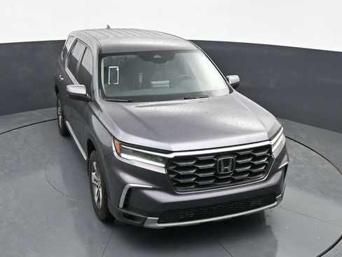 Used 2025 Honda Pilot EX-L image 36
