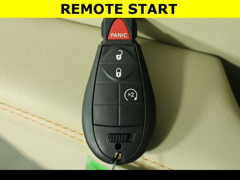 Used 2020 Jeep Cherokee Latitude w/ Cold Weather Group image 8