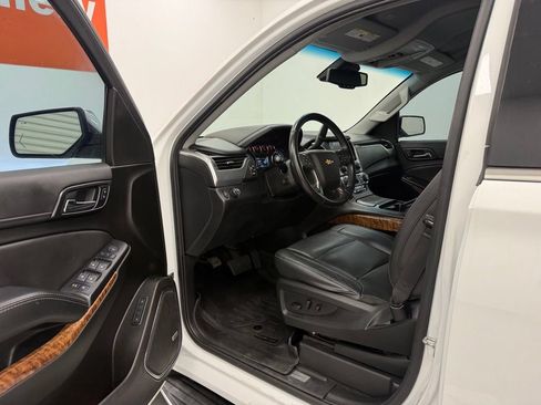 Used 2020 Chevrolet Tahoe Premier RWD image 9
