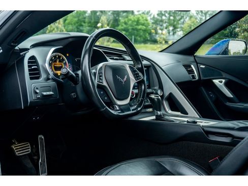 Used 2016 Chevrolet Corvette Stingray Coupe w/ 2LT Preferred Equipment Group RWD image 12