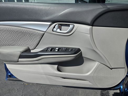 Used 2015 Honda Civic EX image 19