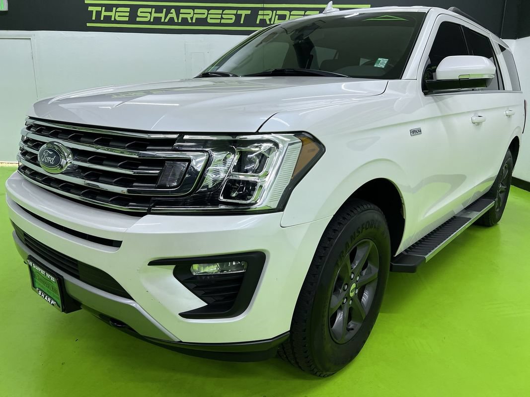 Used 2018 Ford Expedition XLT w/ Equipment Group 202A AWD/4WD image 5