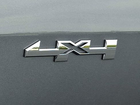 Certified 2022 GMC Canyon Elevation w/ Elevation Premium Package image 30