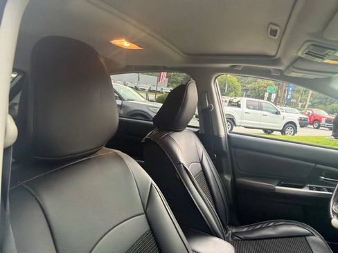 Used 2017 Subaru Crosstrek 2.0i Limited AWD/4WD image 12