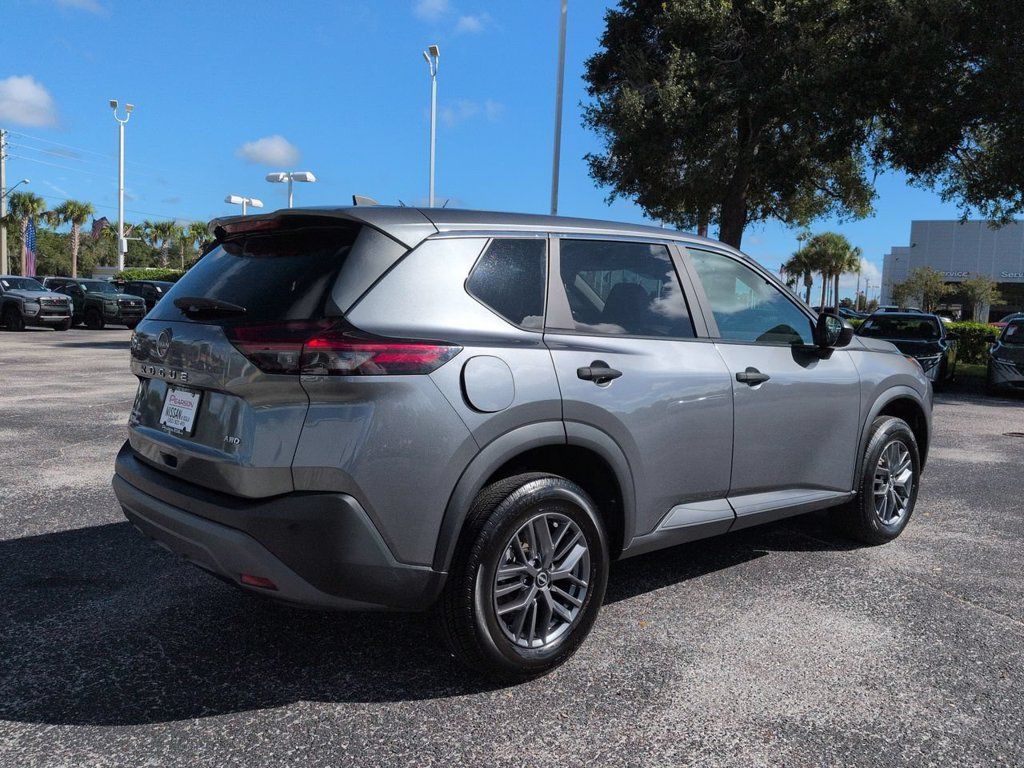 Certified 2023 Nissan Rogue S AWD/4WD image 4