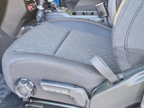 New 2026 Jeep Gladiator Mojave image 3