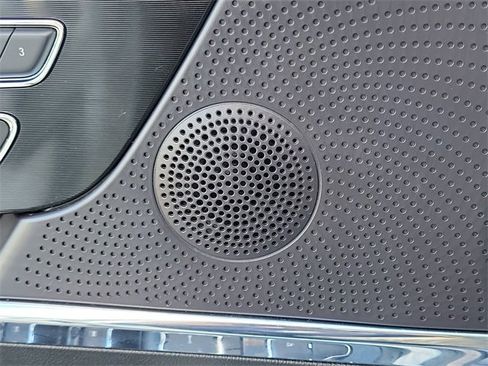 Certified 2024 Lincoln Corsair FWD image 28