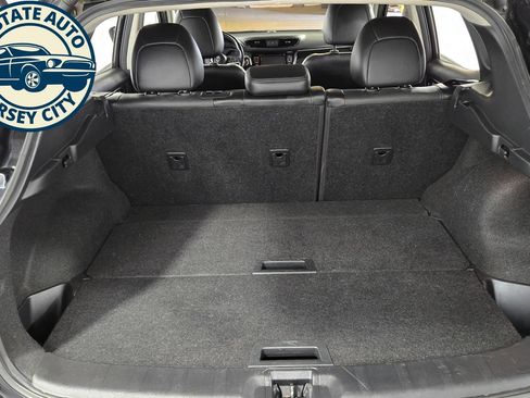 Used 2018 Nissan Rogue Sport SL AWD/4WD image 31