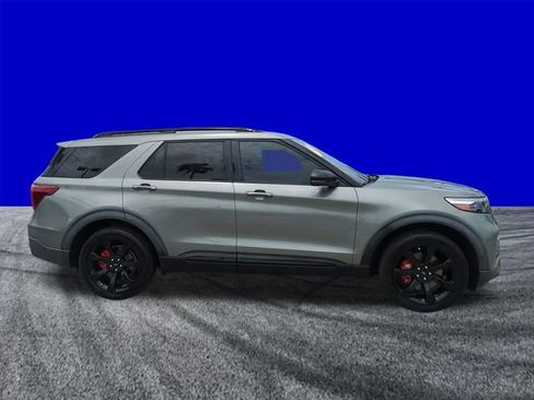 Used 2020 Ford Explorer ST w/ ST Street Pack AWD/4WD image 3