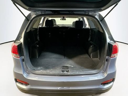 Used 2020 Kia Sorento LX w/ LX I4 Convenience Package FWD image 20