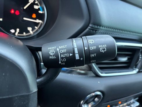 Certified 2025 MAZDA CX-5 Signature image 22