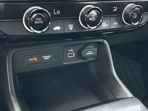 Used 2023 Honda Civic Sport image 17