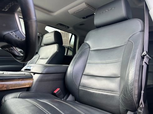 Used 2015 GMC Yukon Denali w/ Open Road Package image 16