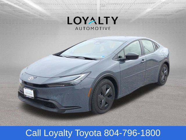 Certified 2025 Toyota Prius LE FWD image 1